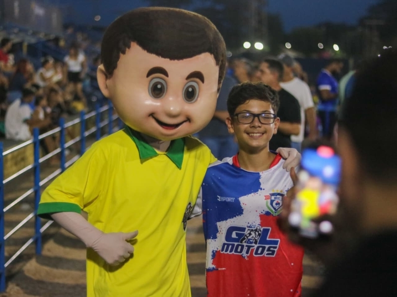 Noticia copa-rei-do-gado-impulsiona-turismo-comercio-e-servicos